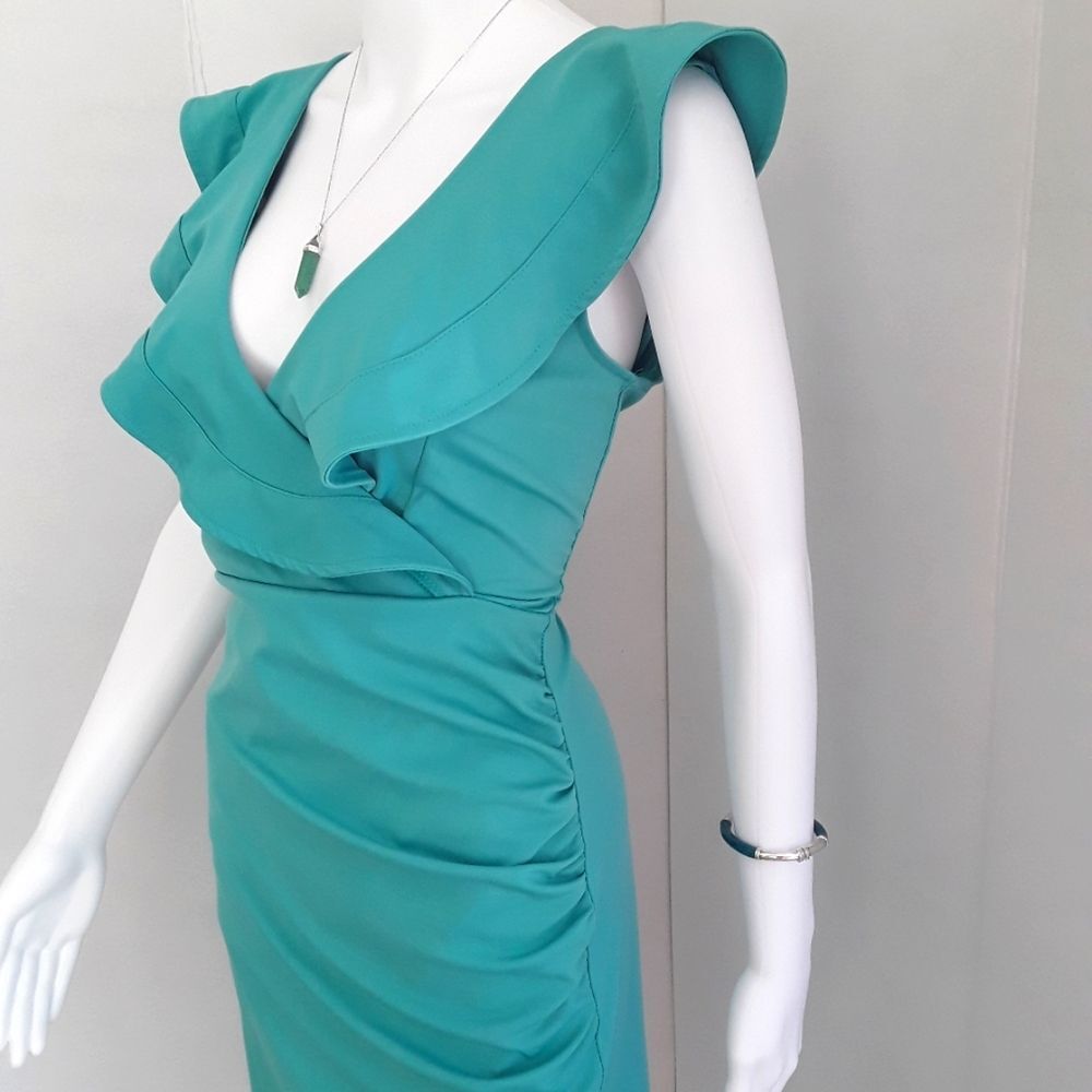 GREEN V-NECK RUFFLED COLLAR SIDE RUCHED DRESS SZ 12